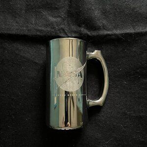 🎉🎉Last Chance🎉🎉NASA Kennedy Space Center Metallic Silver Glass Tanker Mug